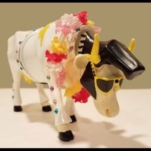 Cow Parade Rock-n-Roll Elvis Collectible